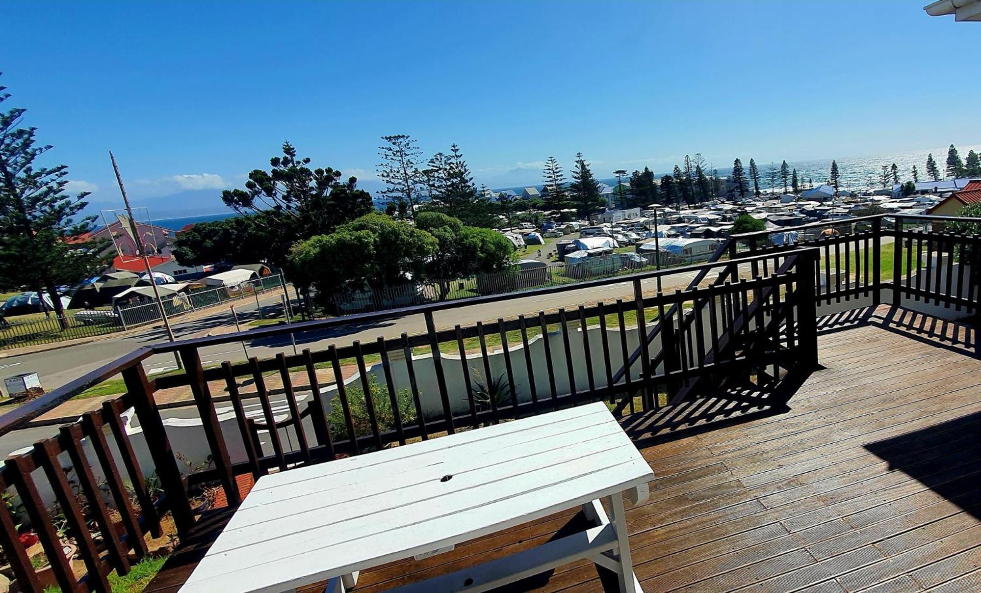 Point Village Hotel&Self Catering Mosselbaai Buitenkant foto
